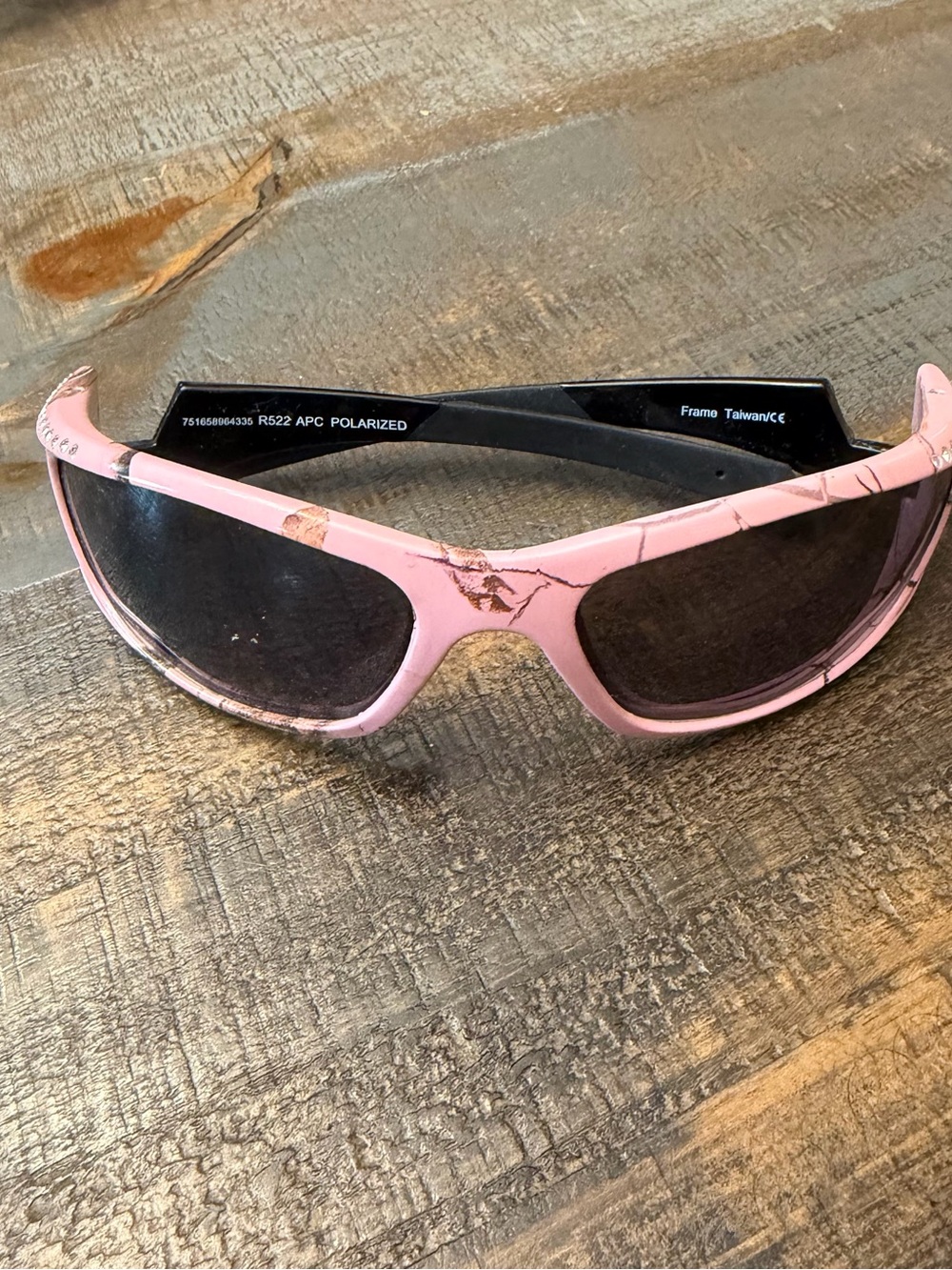 Women’s Pink bling Realtree Camo Polarized Sunglasses